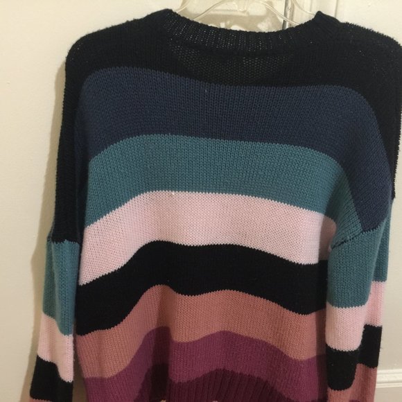 multi-color strip Junior's sweater - Picture 1 of 2